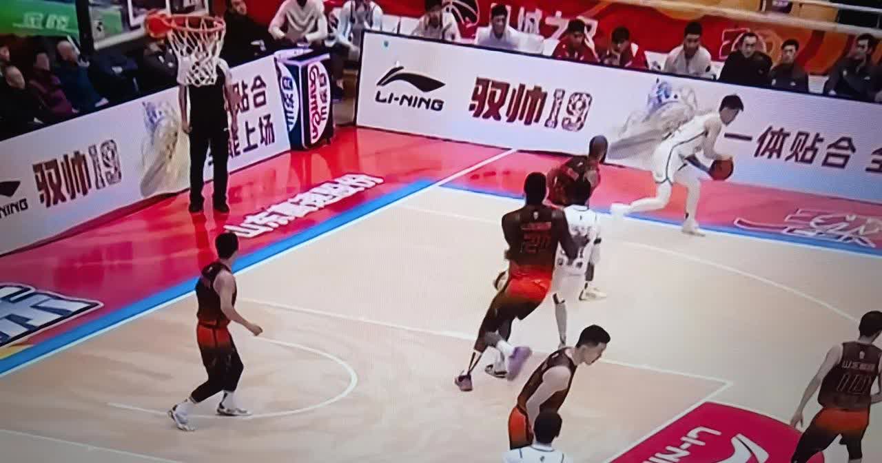 中欧体育官方下载-宁波鄞州队客场获胜，击败贵州铜仁伟志的简单介绍