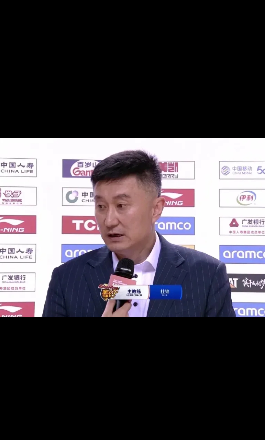 中欧体育官网-包含广东宏远队力争夺冠，壮志凌云再战球场的词条
