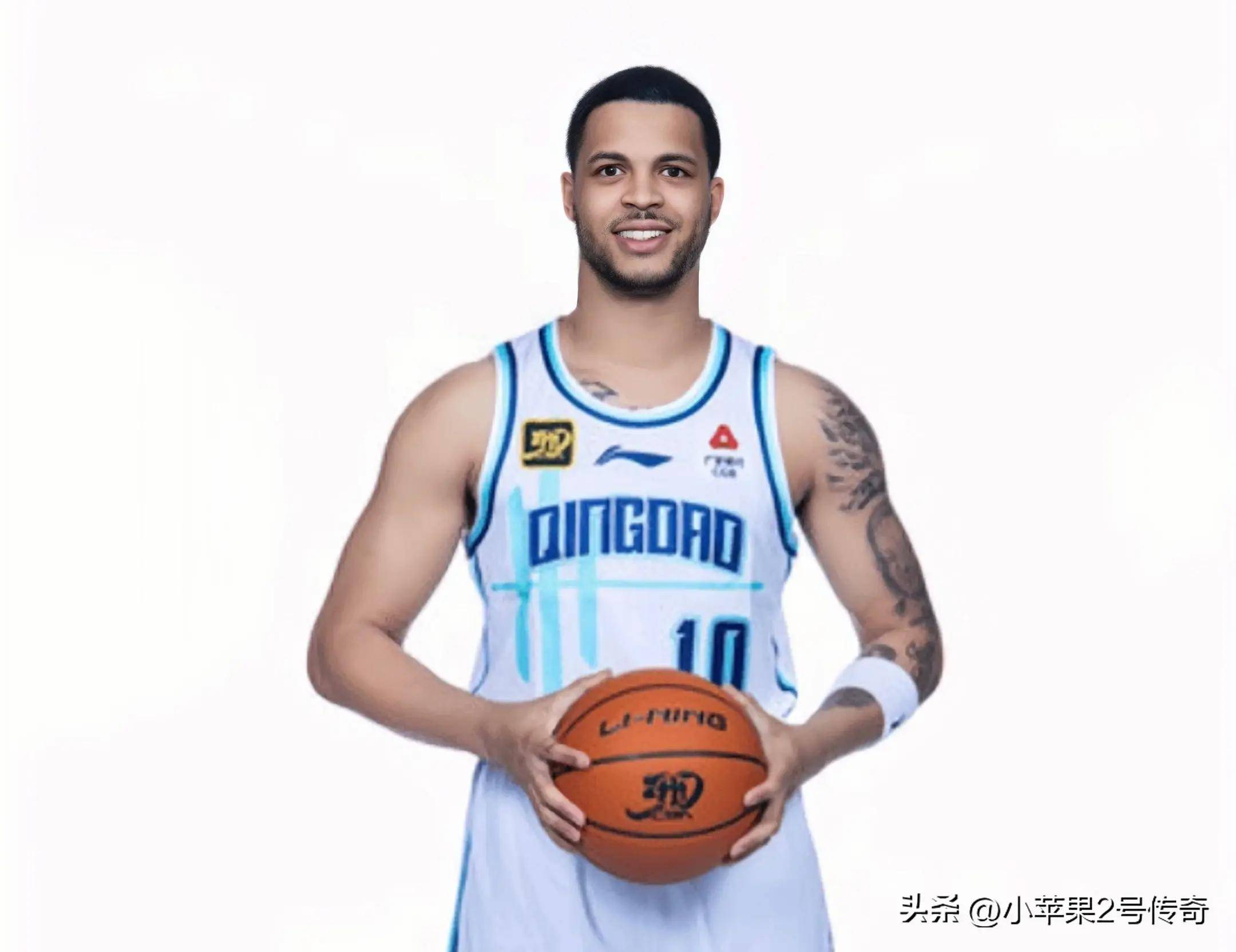 关于青岛更新杨瀚森特训！NBA级教练一对一强化投篮，好性格助力融入的信息