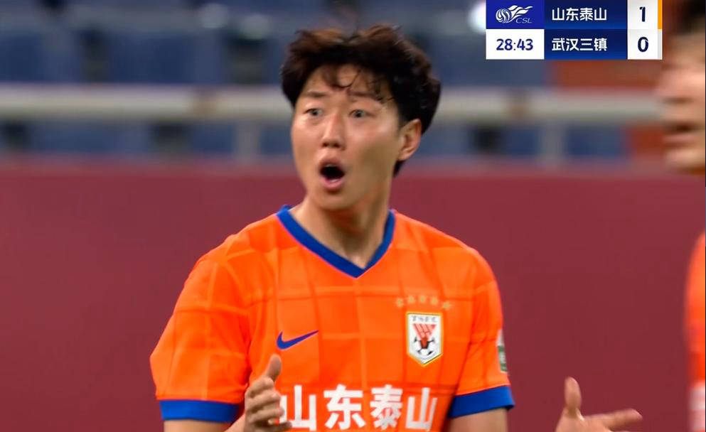 中超-泽卡梅开二度泰山3-1三镇结束两连败