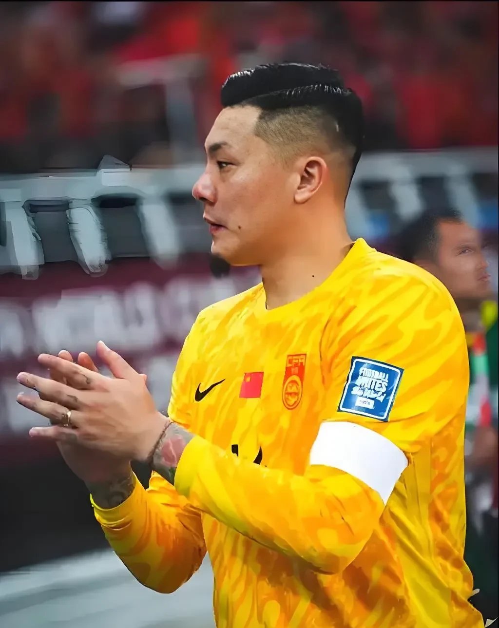 王大雷：为国家队效力无怨无悔；杨泽翔那球不该是点球