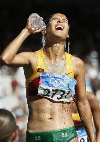 芬兰女子田径选手力压群雄获得金牌