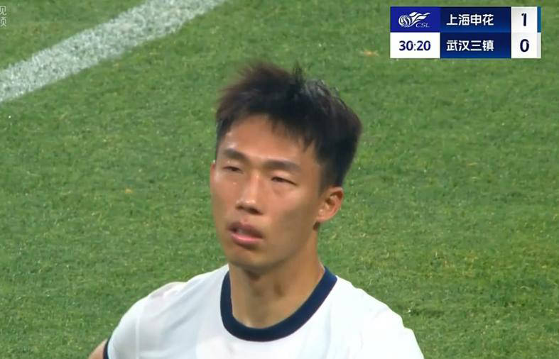 中欧体育app-包含上海申花球员状态神勇，连续进球表现亮眼的词条